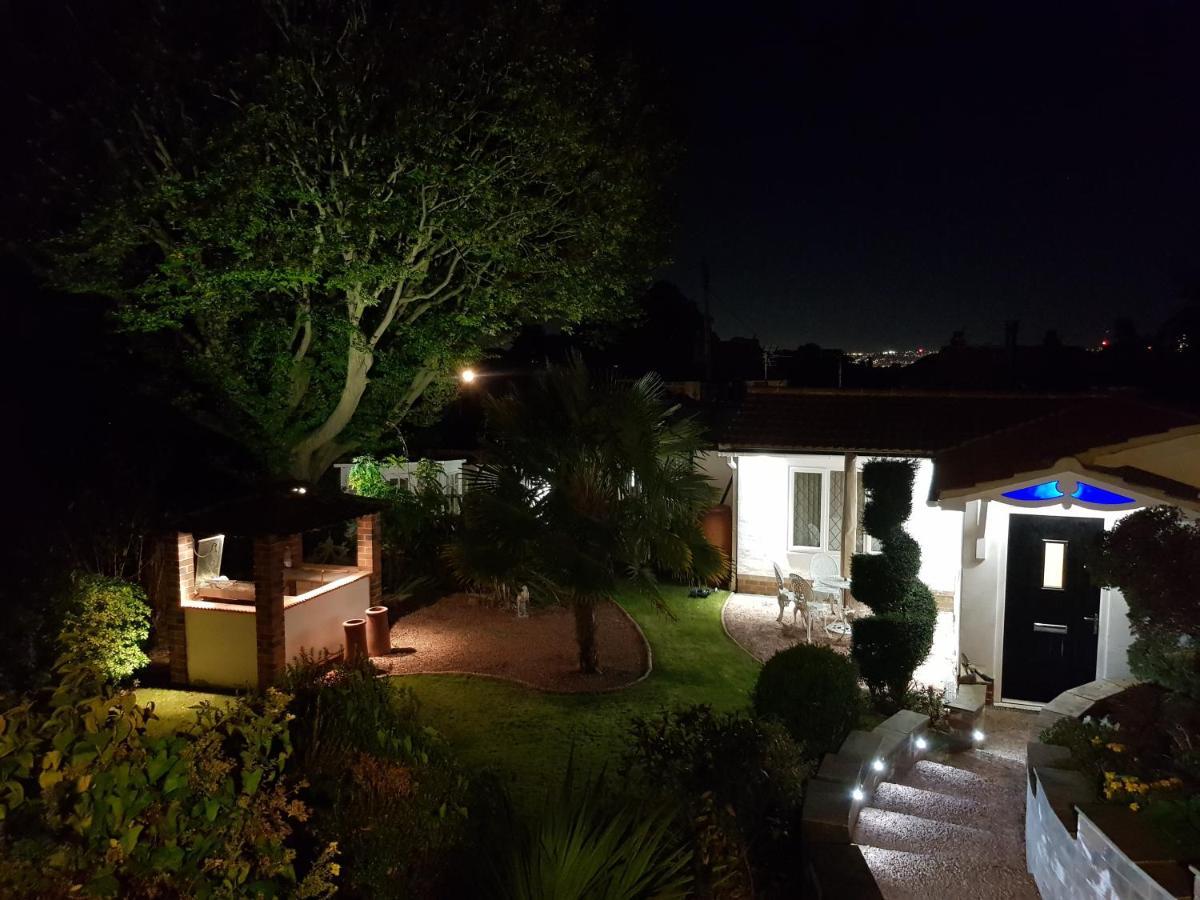 Best Area Close To Leeds Centre 外观 照片